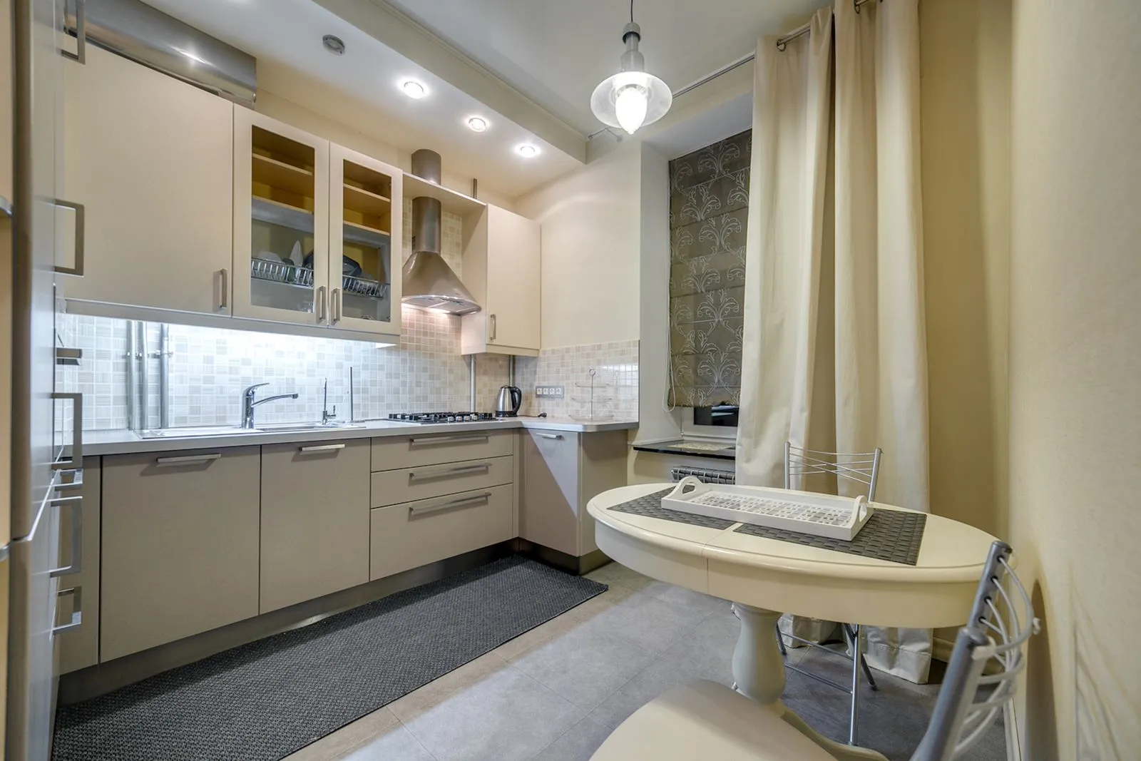 Decluttering a Small Belfast Home